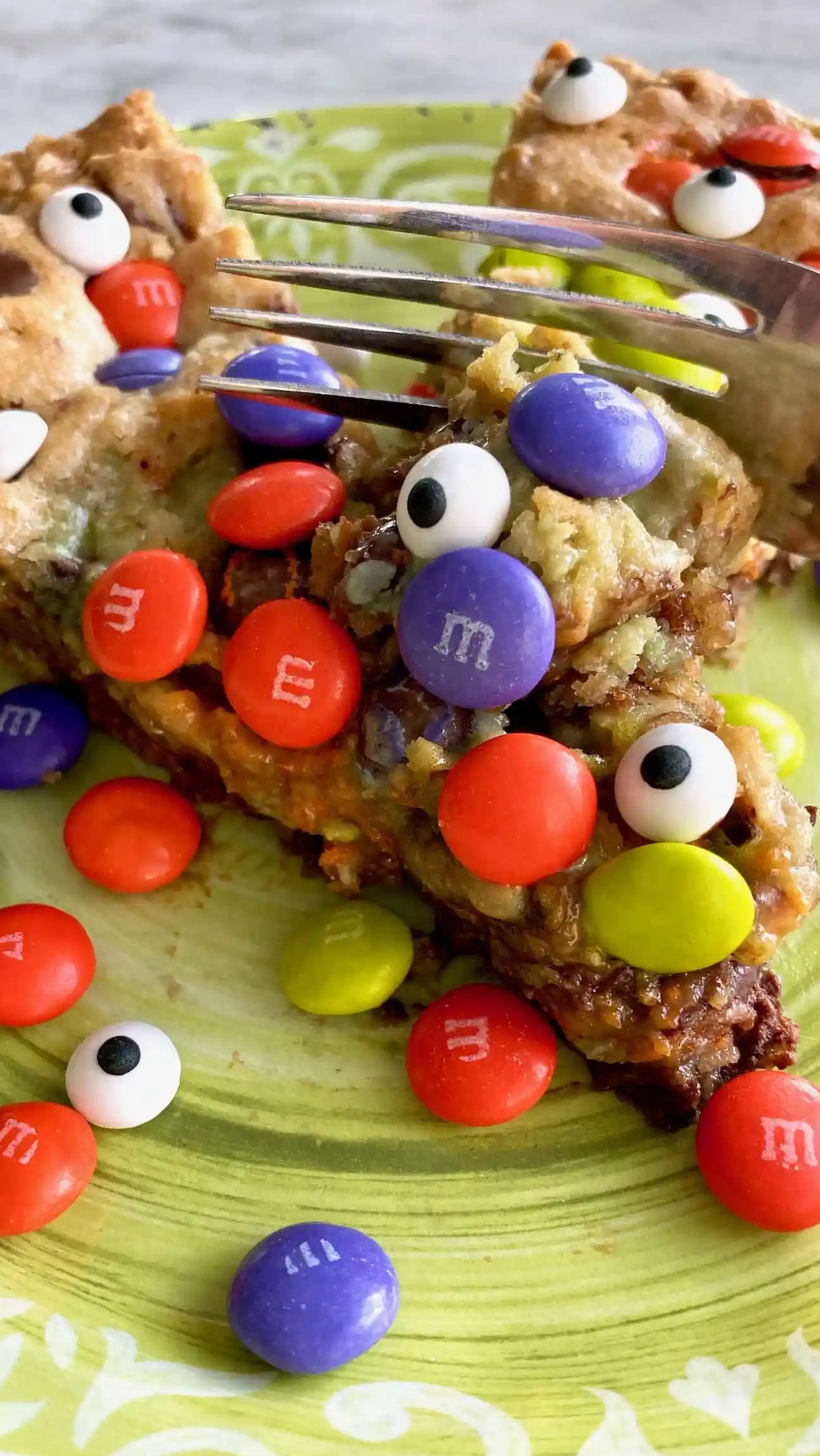 Goblin skillet cookie is a ‘yummy mess’ for Halloween: Try the recipe