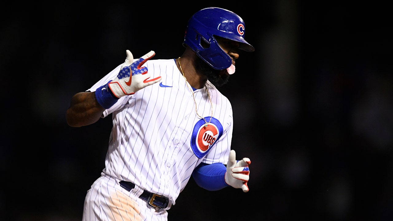 Heyward’s walk-off HR in 10th gives Cubs 4-1 win over Reds