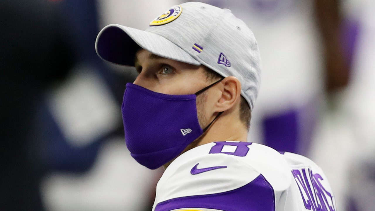 Kirk Cousins' leadership questioned over refusal to get COVID vaccine