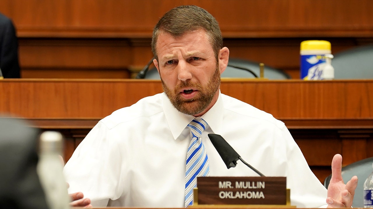 Oklahoma Rep. Mullin, after reported Afghanistan evacuation effort, says he is 'heading home'