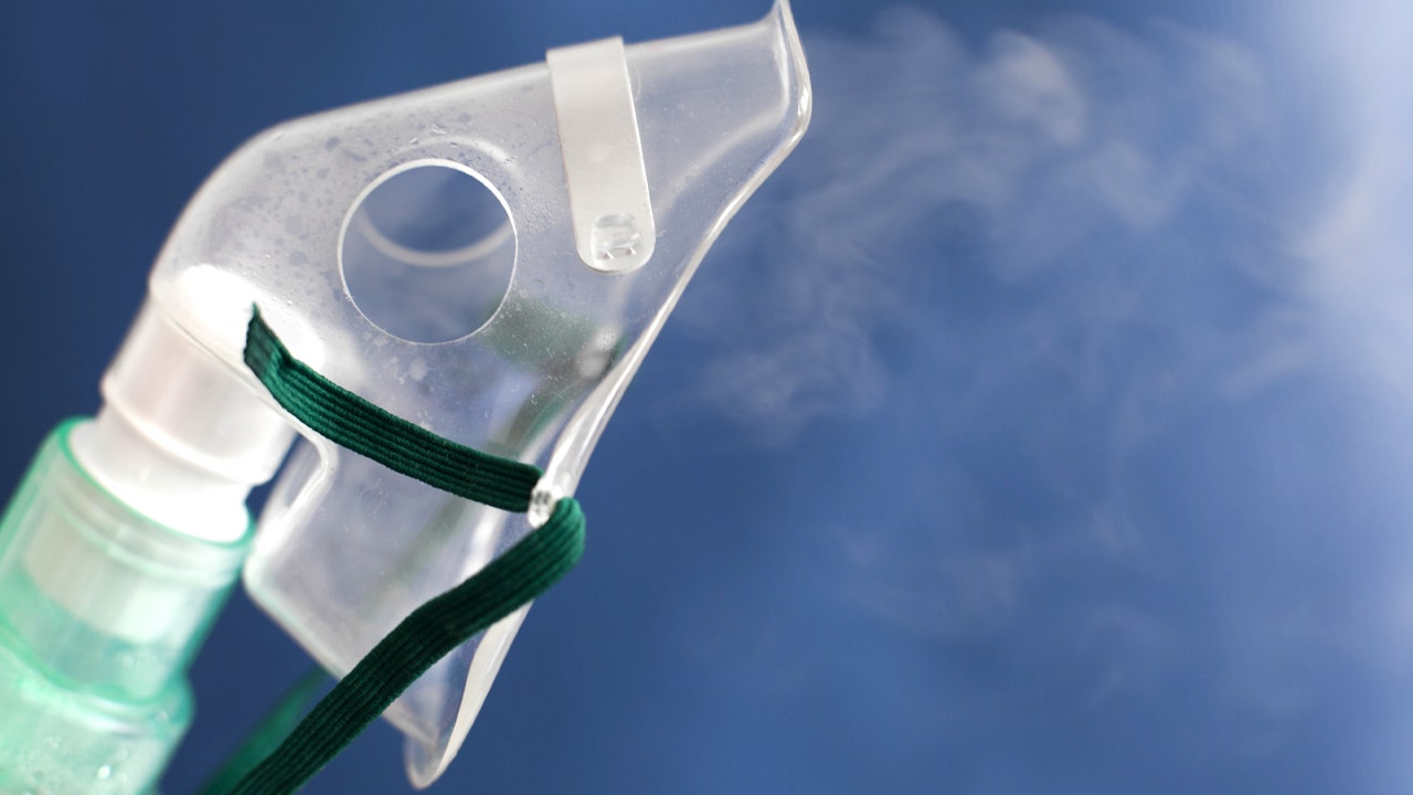 Asthma organization warns of new social media trend using hydrogen peroxide to treat COVID-19