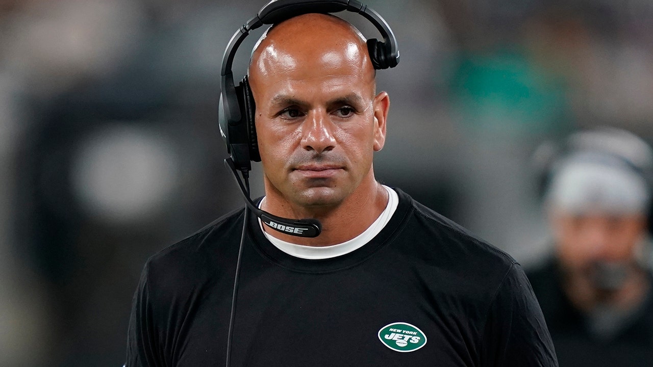 Robert Saleh's father underlines how Jets HC's brother death scare on 9/11  was a turning point