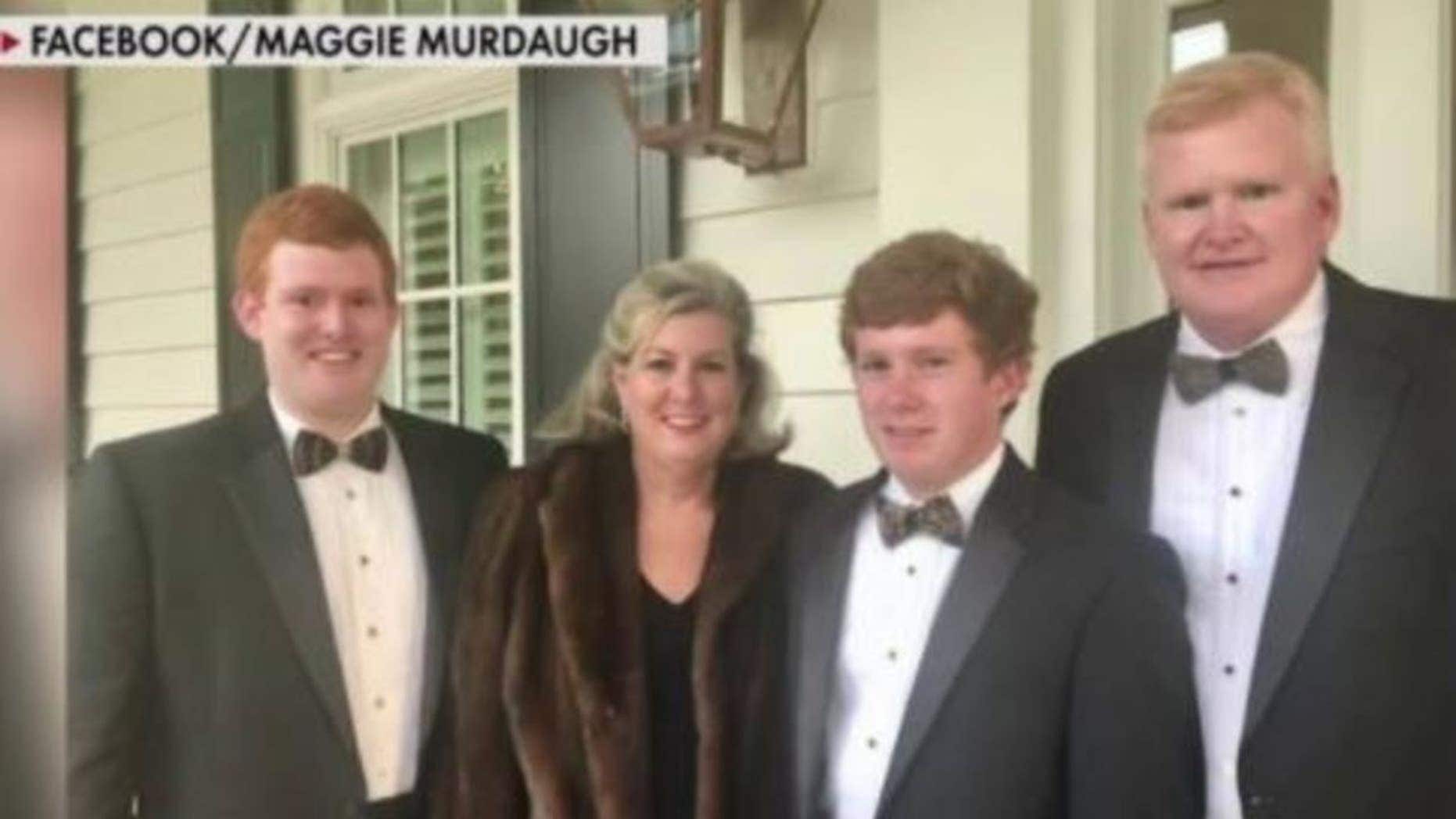 Alex Murdaugh shooting: South Carolina police say attack on lawyer was botched hit in life insurance plot - Fox News