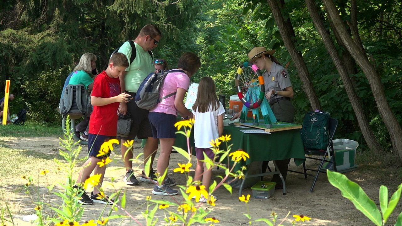 National parks face overcrowding as COVID-19 pandemic continues