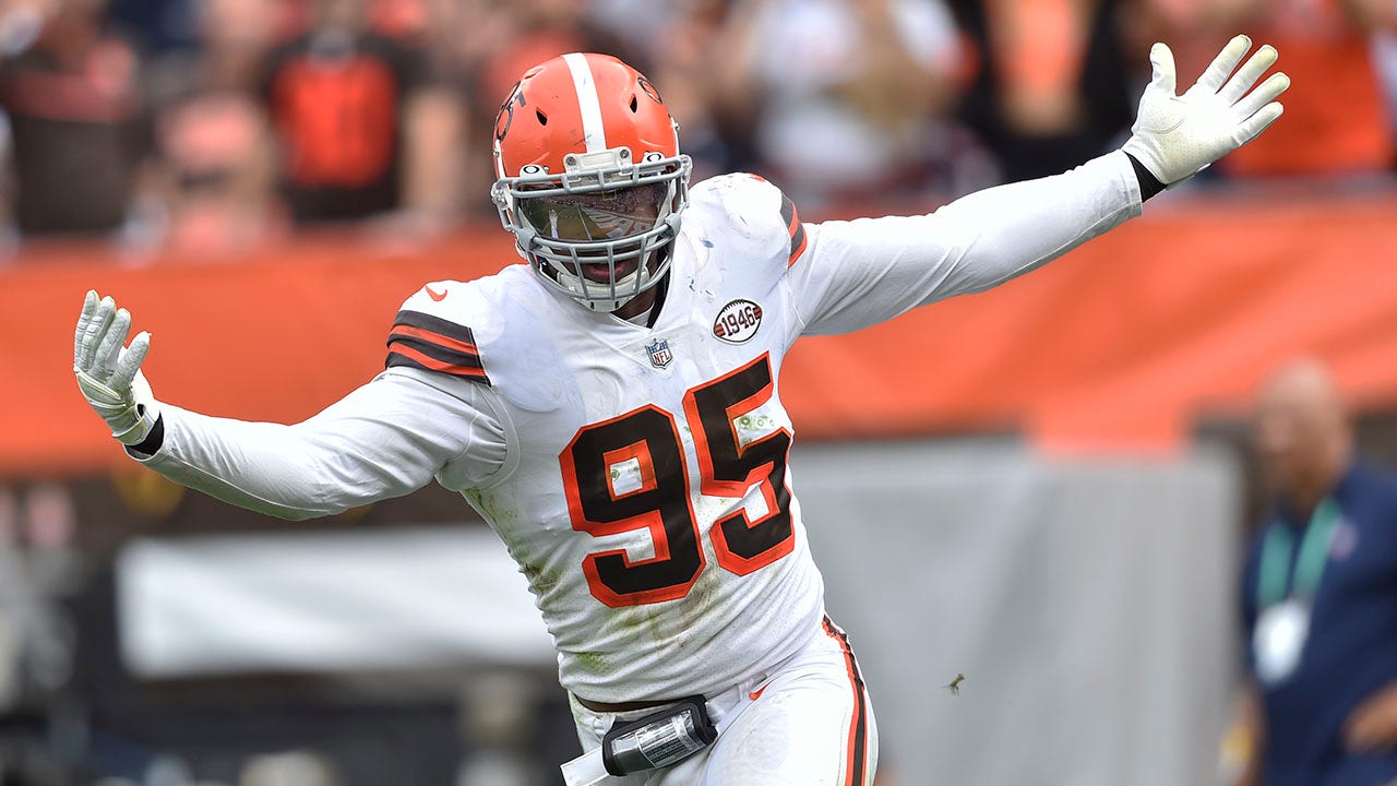 Myles Garrett Has a Joe Burrow Skeleton in Front of His House