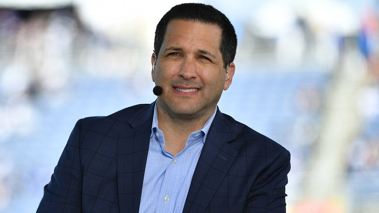 ESPN's Adam Schefter apologizes for insensitive Dwayne Haskins tweet