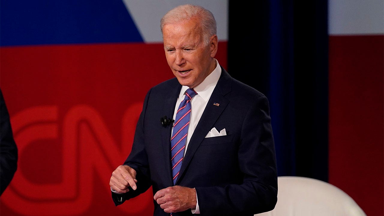 CNN floats possible replacements for Biden in 2024