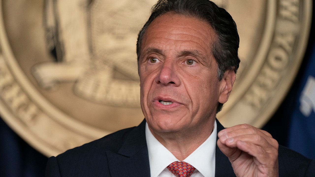 Andrew Cuomo: New book reveals alleged story about father Mario calling him out