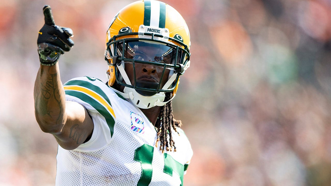 Davante Adams is a throwback: He'd rather be about it than post about it |  Fox News