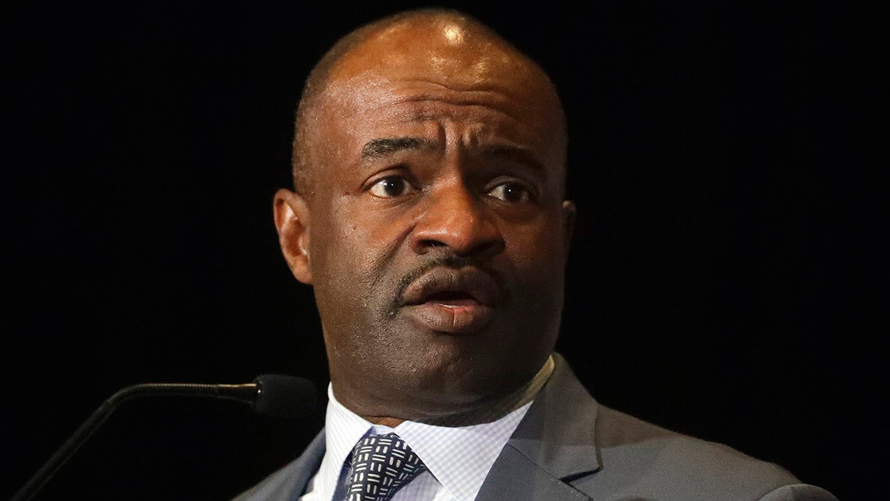 NFLPA chief DeMaurice Smith calls email leaks ‘disrespectful and unacceptable’