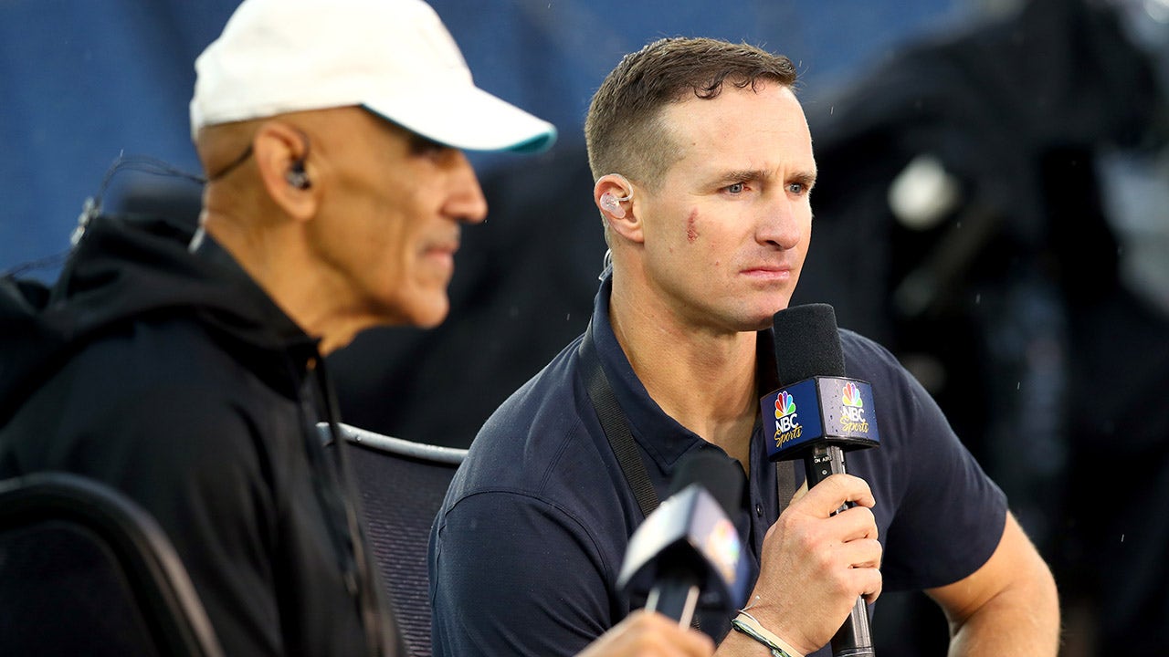 NBC Sports commentators Mike Tirico and former New Orleans Saints  quarterback Drew Brees broadcast from the field before an NFL football game  between the New Orleans Saints and the Buffalo Bills, Thursday