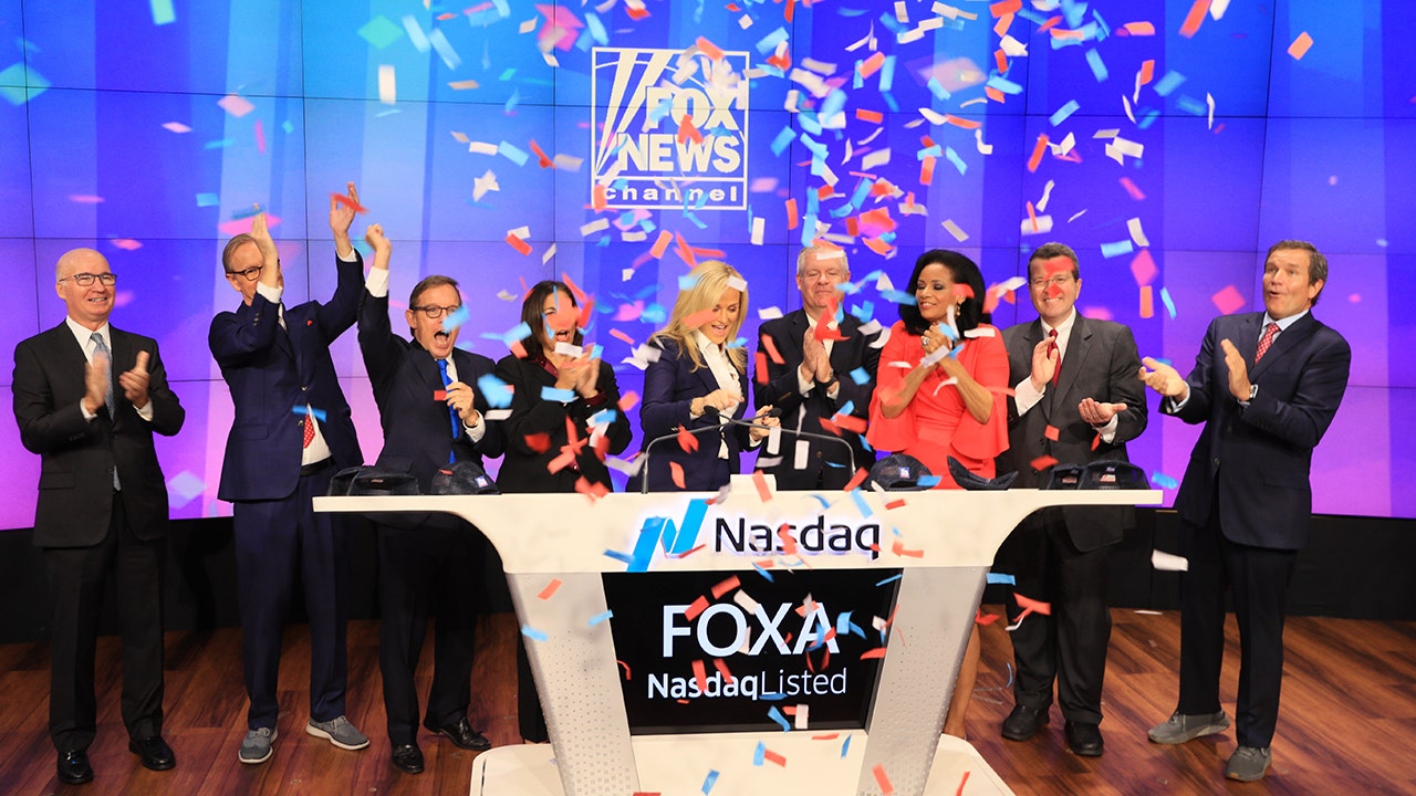FOX News Media CEO Suzanne Scott rings Nasdaq Opening Bell as network  celebrates 25th anniversary