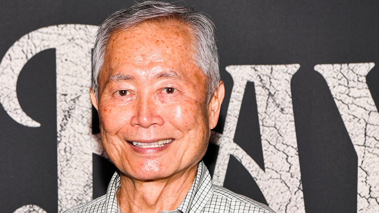 George Takei roasts William Shatner as being an 'unfit' guinea pig