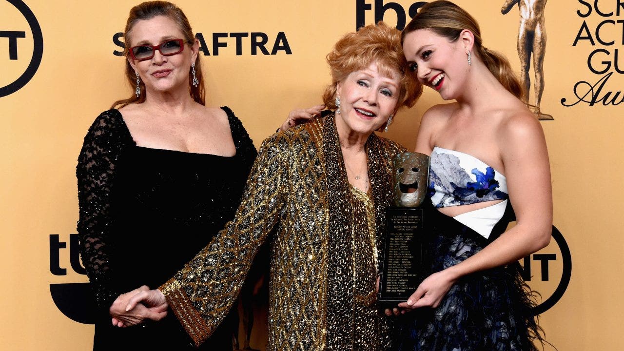 Billie Lourd talks 'brutal' loss of Carrie Fisher, Debbie Reynolds: 'It's really hard for me'
