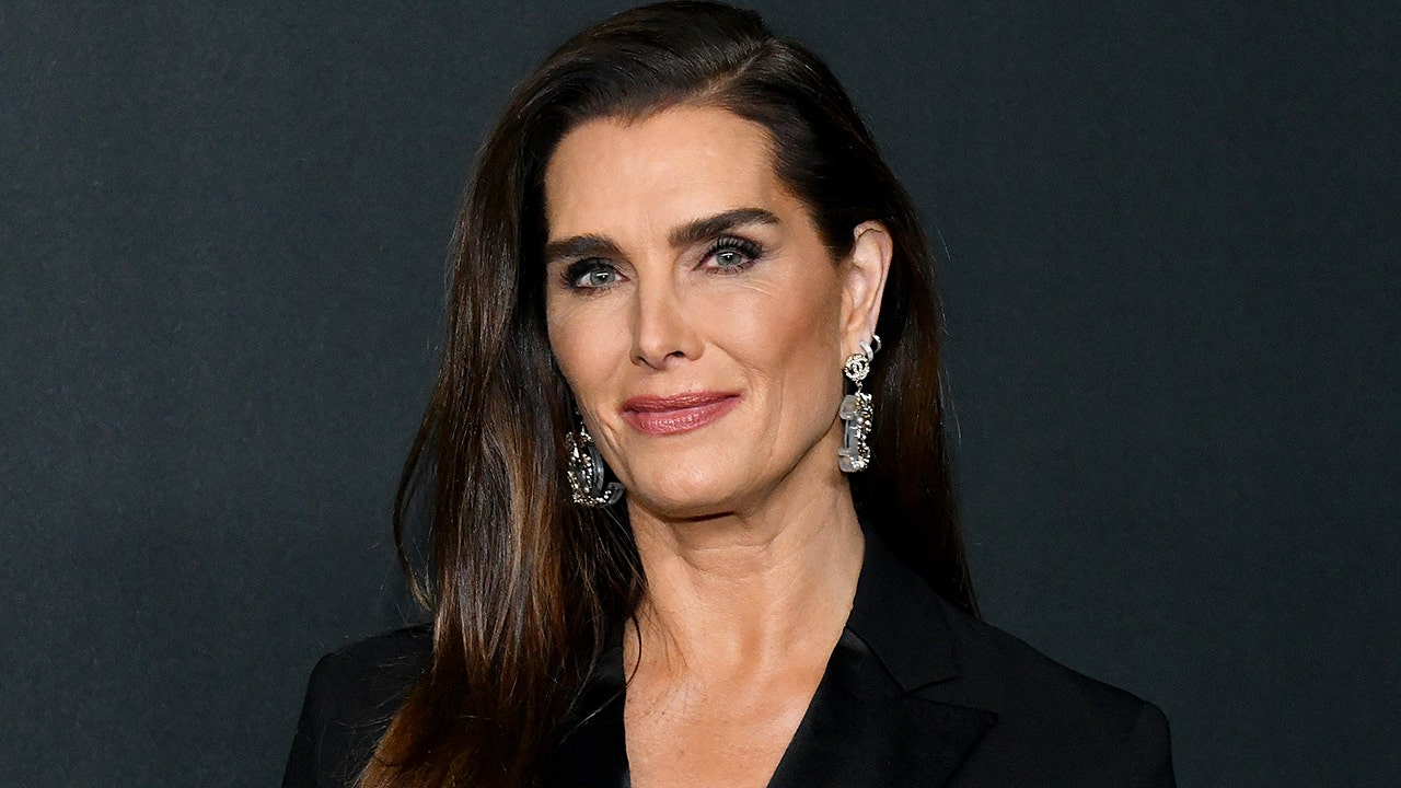 Brooke Shields reflects on her Calvin Klein ad backlash: 'I was naive'