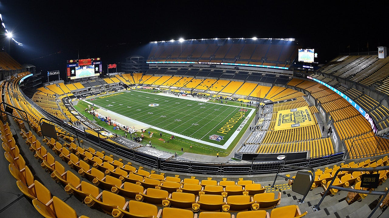 Pittsburgh Steelers on X: Back at @heinzfield 