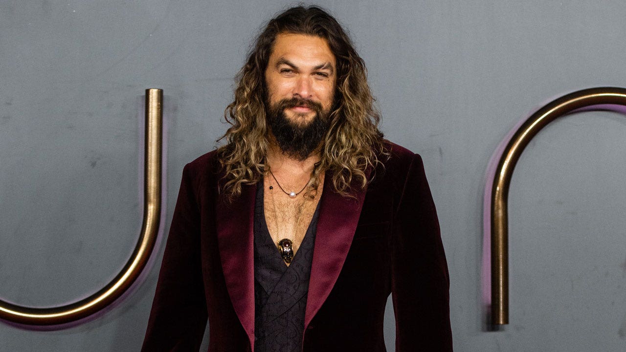 Jason Momoa apologizes after taking pictures inside the Sistine Chapel – Fox News