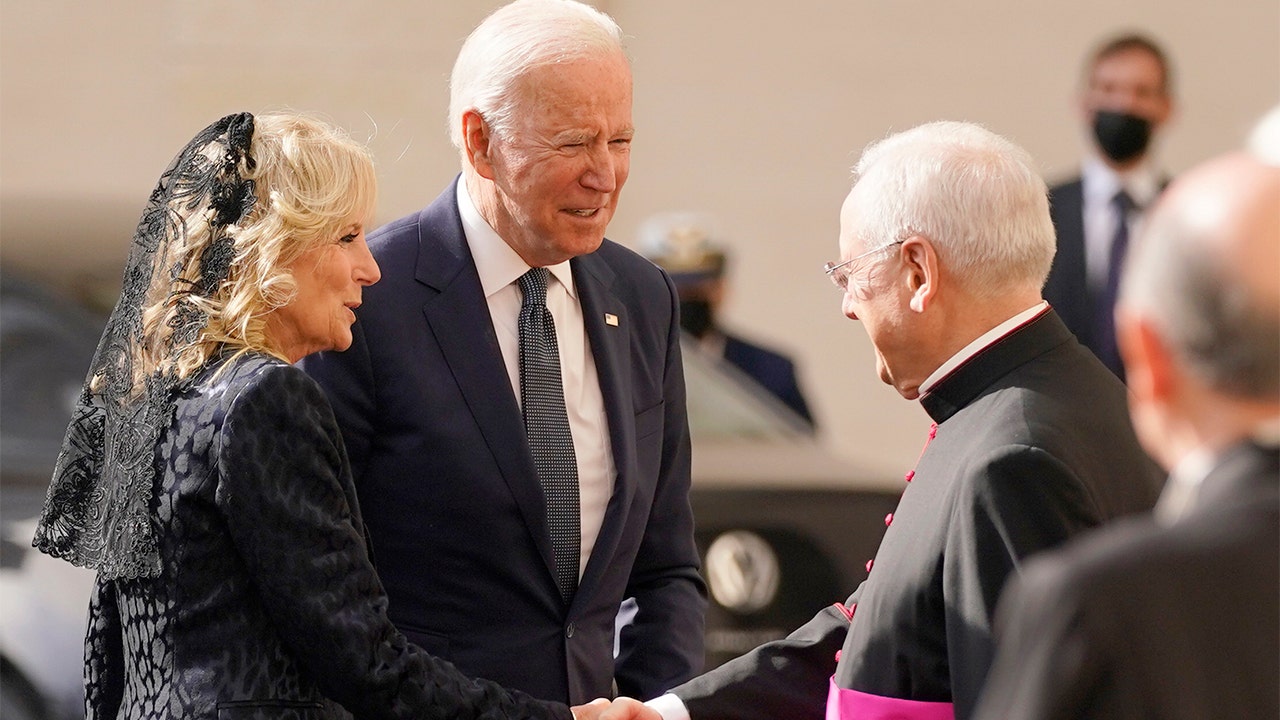 Biden arrives for Pope Francis meeting at the Vatican where climate, not abortion, will be big topic