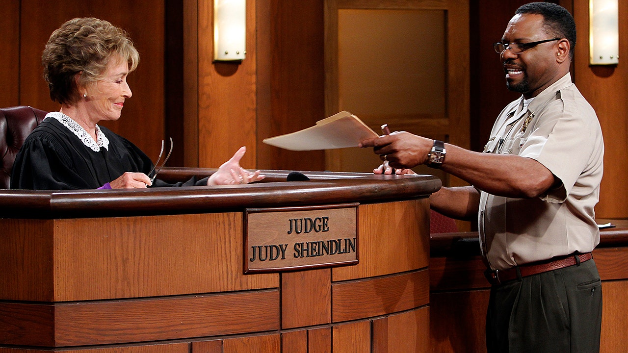 'Judge Judy' bailiff Petri Hawkins-Byrd speaks out on not being asked to join new show 'Judy Justice'