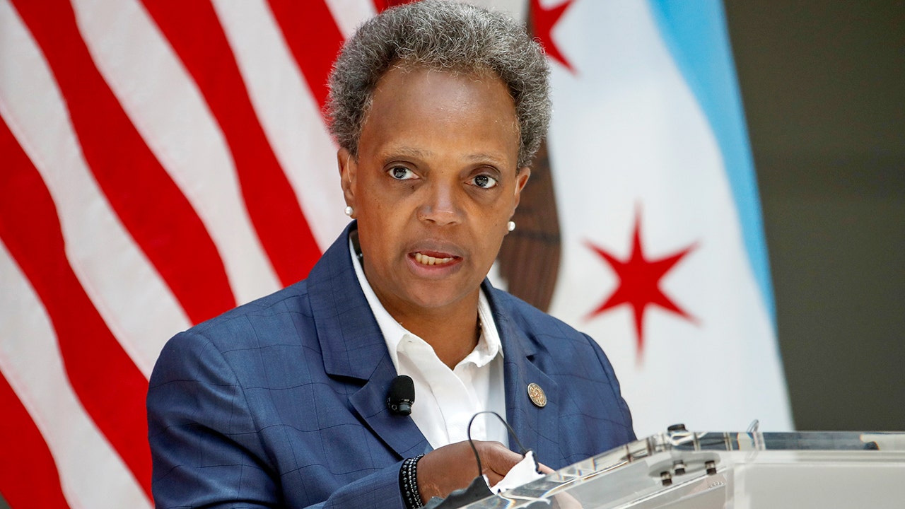 Lightfoot, Pritzker get court win in fight over vaccine mandates