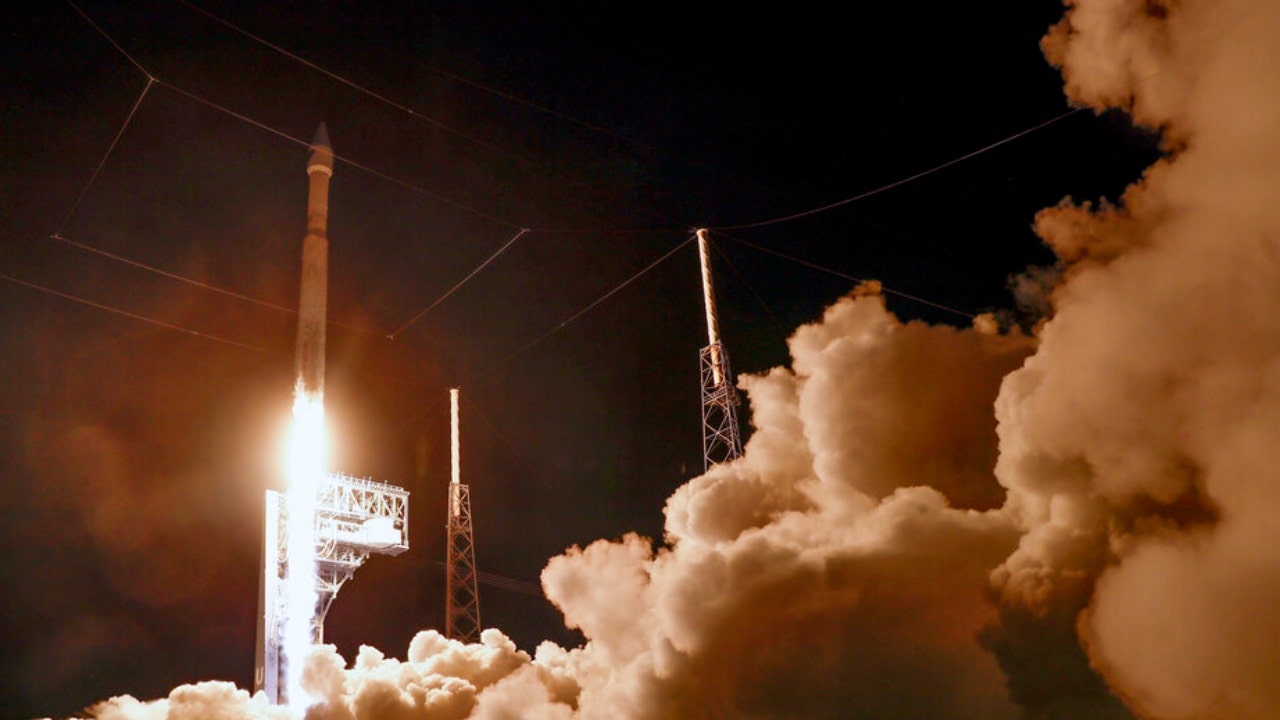 Lūsija no NASA palaiž Trojas asteroīdu