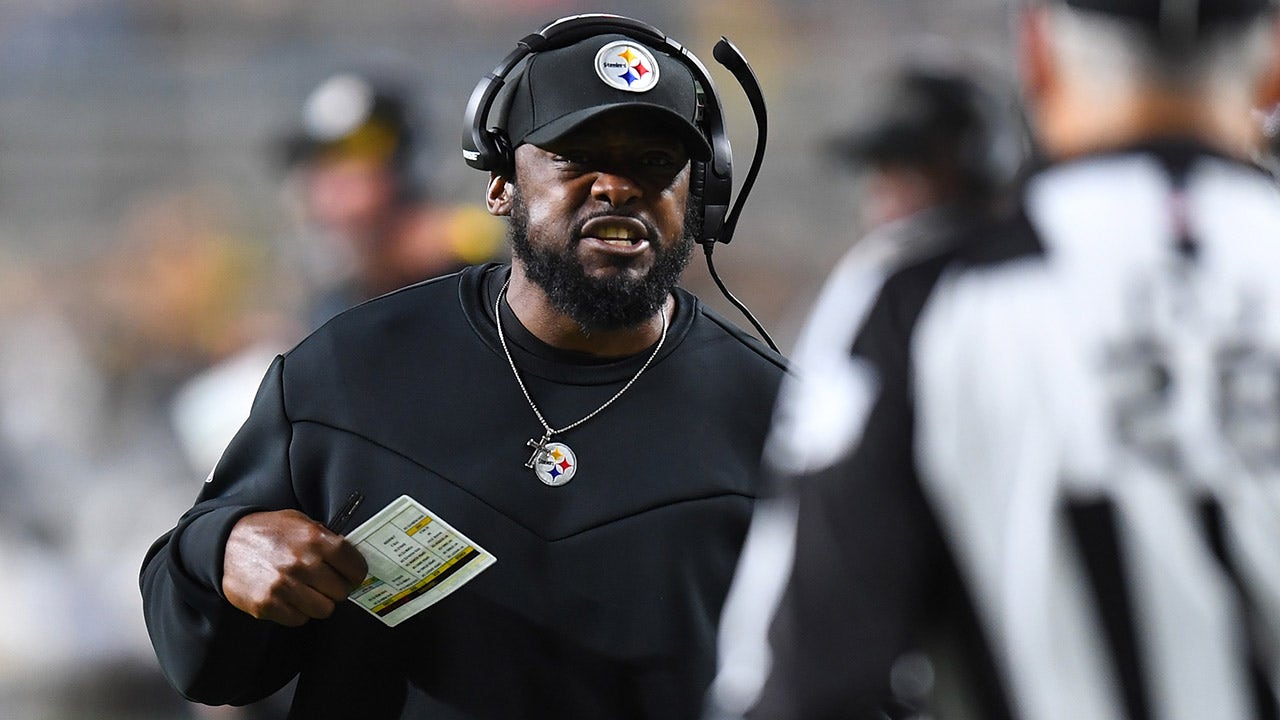 Steelers' Mike Tomlin on late 4th quarter review: 'It was an embarrassment'