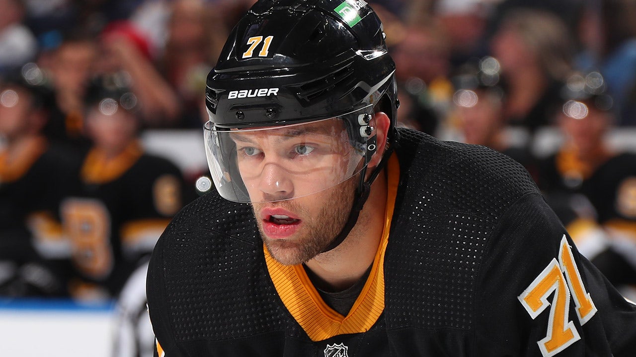 Jofa news reporting here: Taylor Hall is going to boston. - Follow  @the.jofa.king for more!
