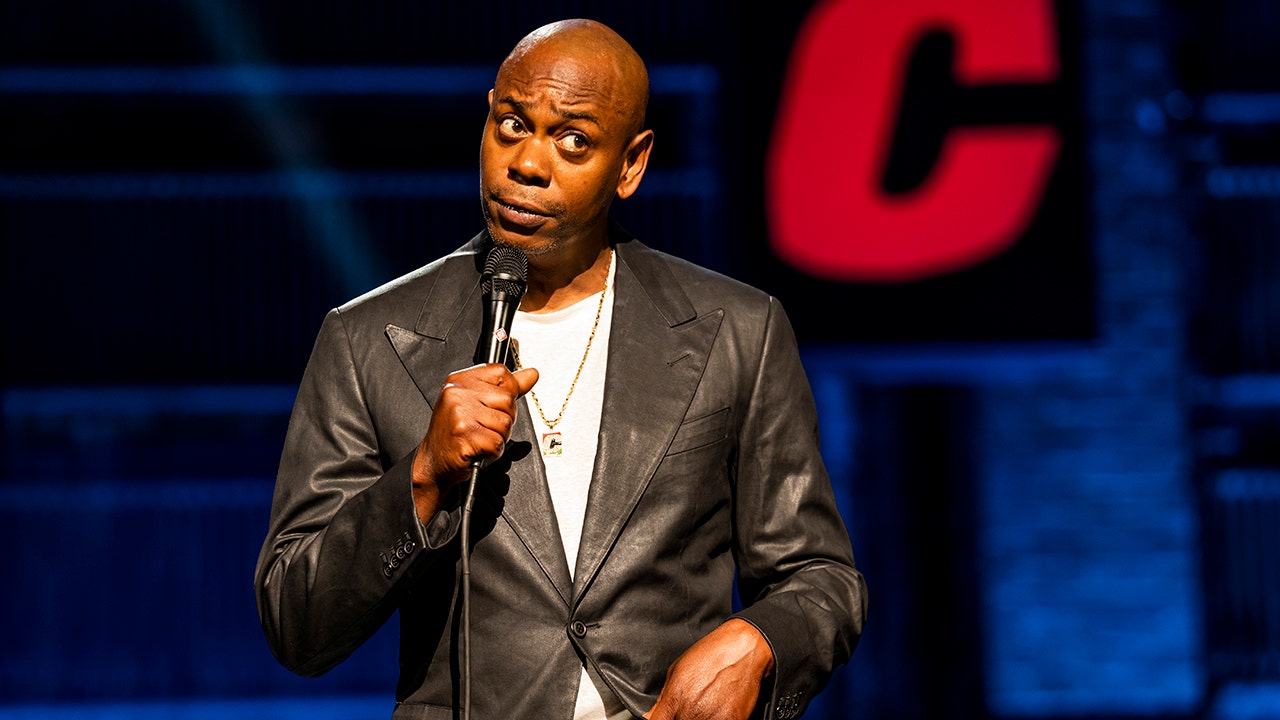 Leaked Netflix memo on Dave Chappelle’s ‘The Closer’ instructs recruiters on how to discuss the controversy