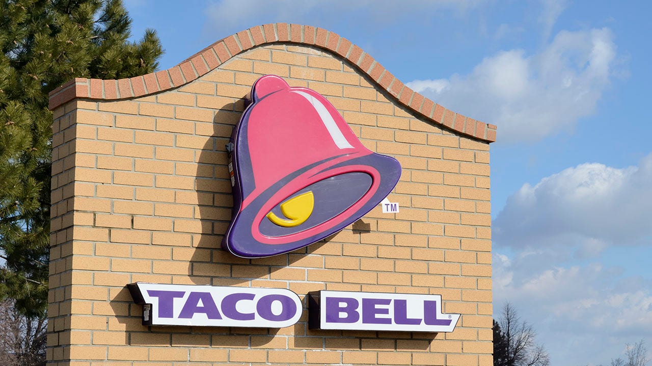 California woman facing 4th DUI charge after refusing to leave Taco Bell drive-thru