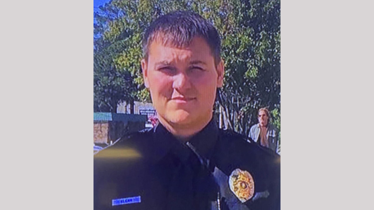 Alabama police officer shot while on duty; suspect arrested