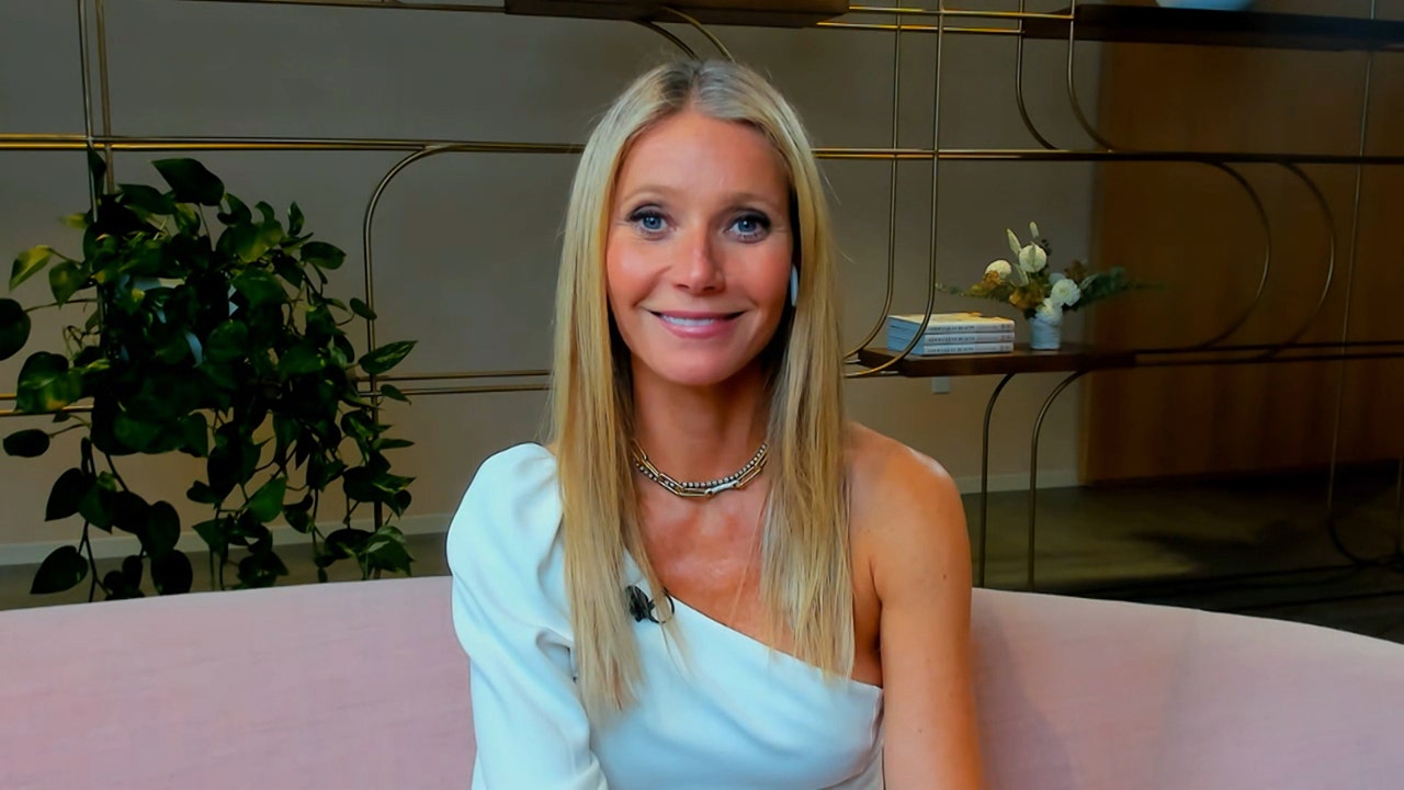 Gwyneth Paltrow reveals she almost died giving birth to her daughter