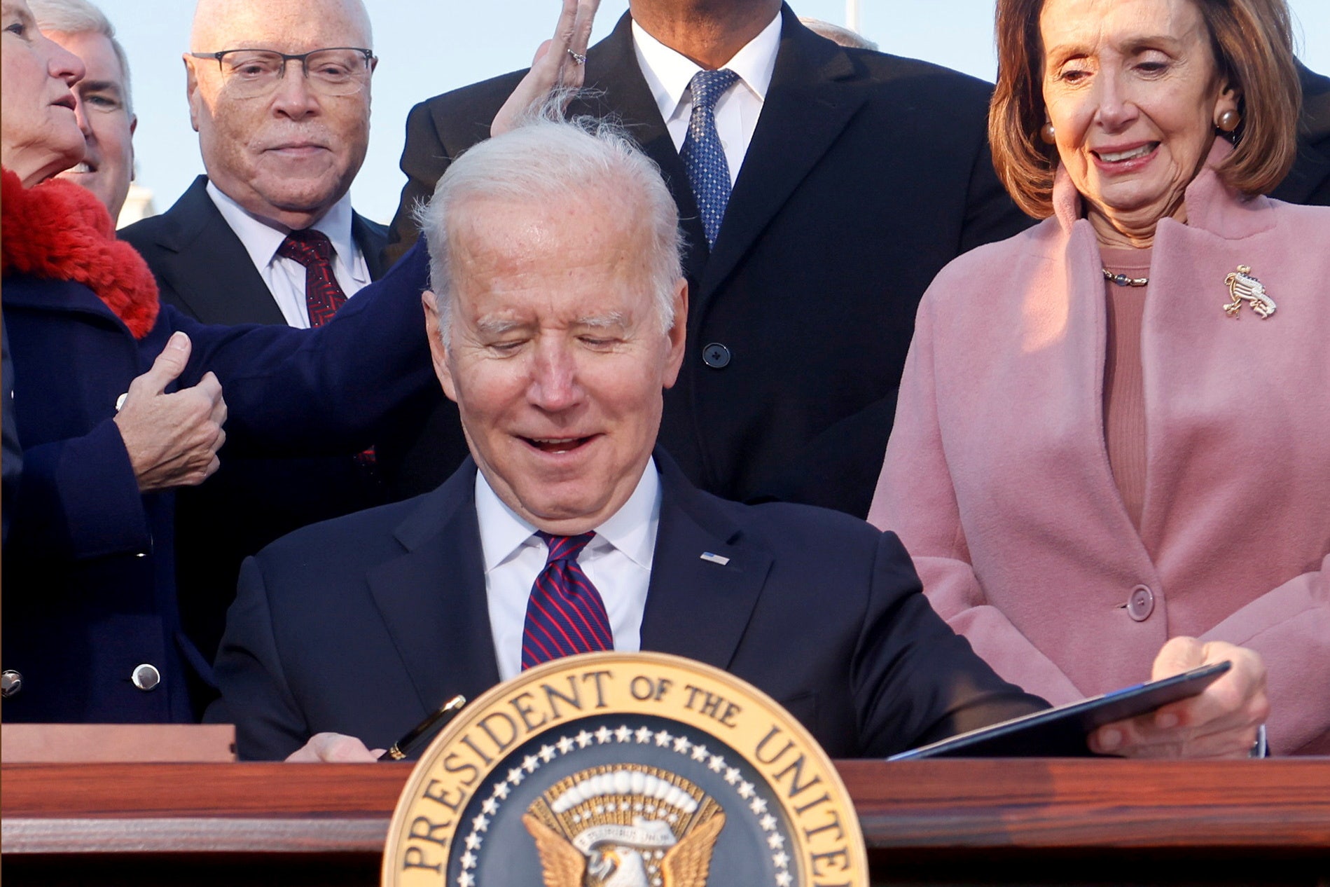 Did 2022 and 2024 politics play a role in Biden's infrastructure trip to New Hampshire?