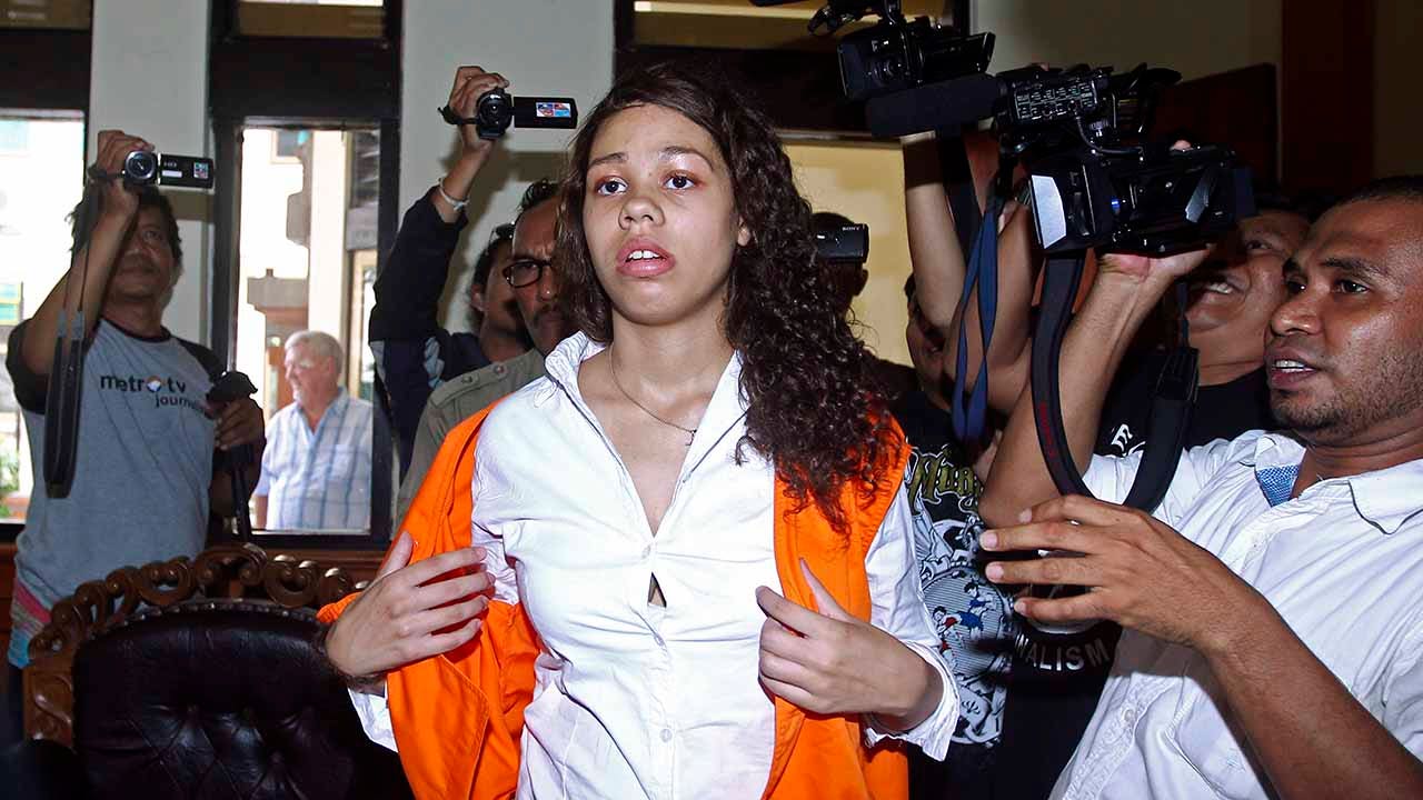 Bali 'suitcase killer' Heather Mack to return to Chicago from Indonesia with daughter
