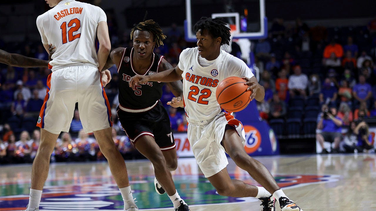 No. 23 Florida handles Troy 84-45, remains unbeaten