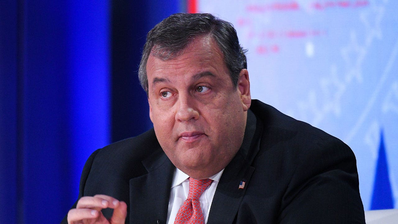 Kayleigh McEnany asks Chris Christie ahead of expected White House launch: 'Who are you trying to win here?'