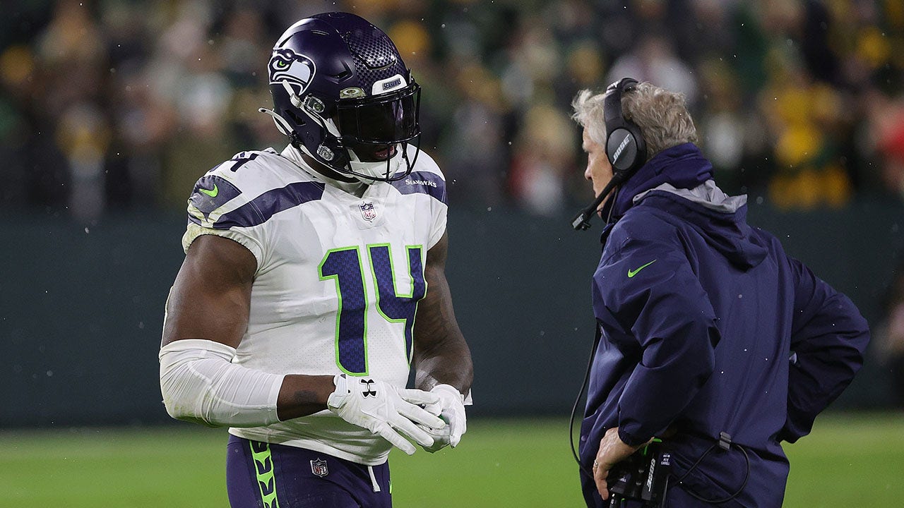 Seahawks' DK Metcalf admits he's 'got to grow up' after recent ejection