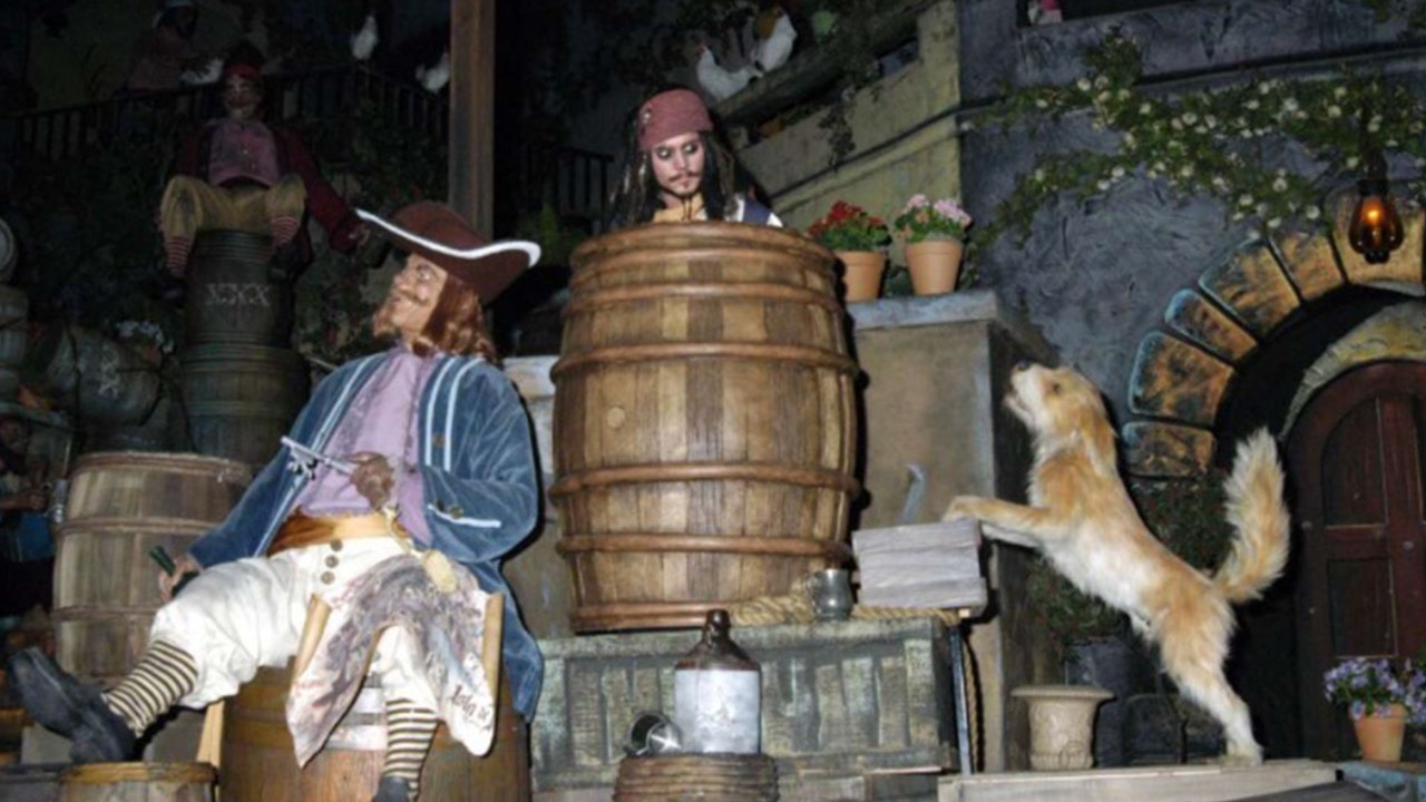 Disneyland guests trapped on Pirates of the Caribbean ride on Halloween