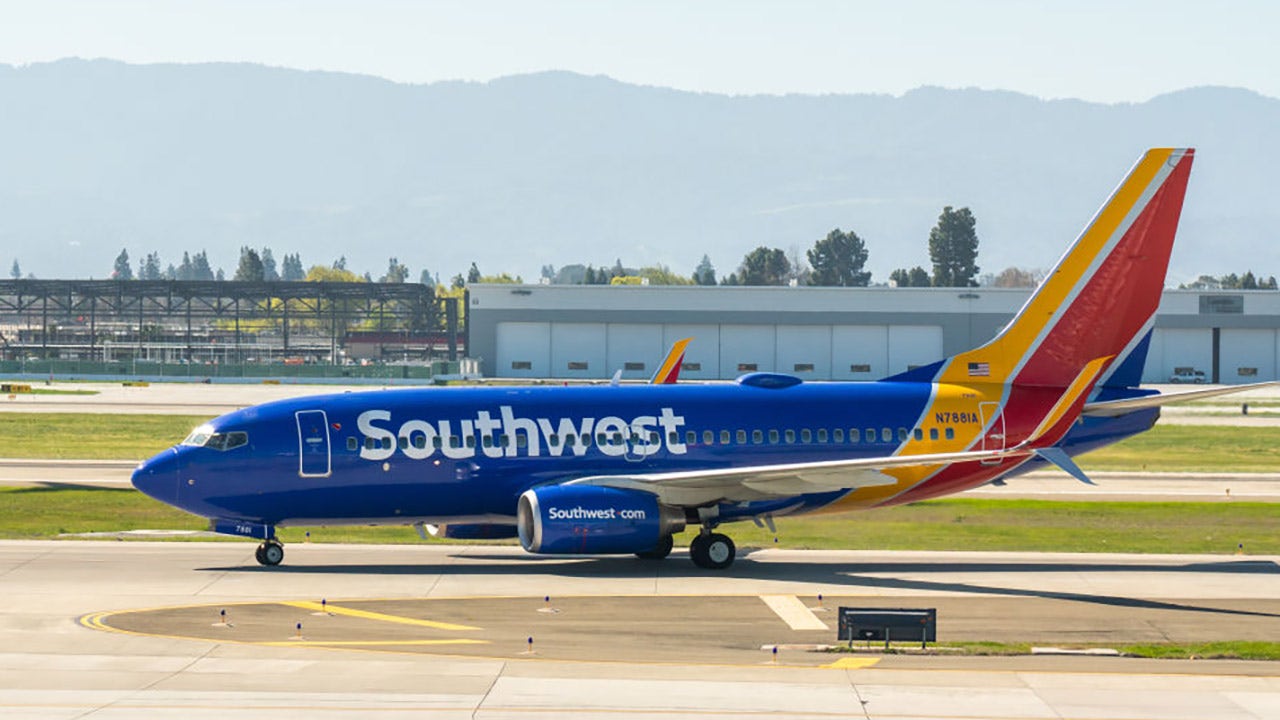 Southwest pilot cited after allegedly fighting with flight attendant over masks at hotel