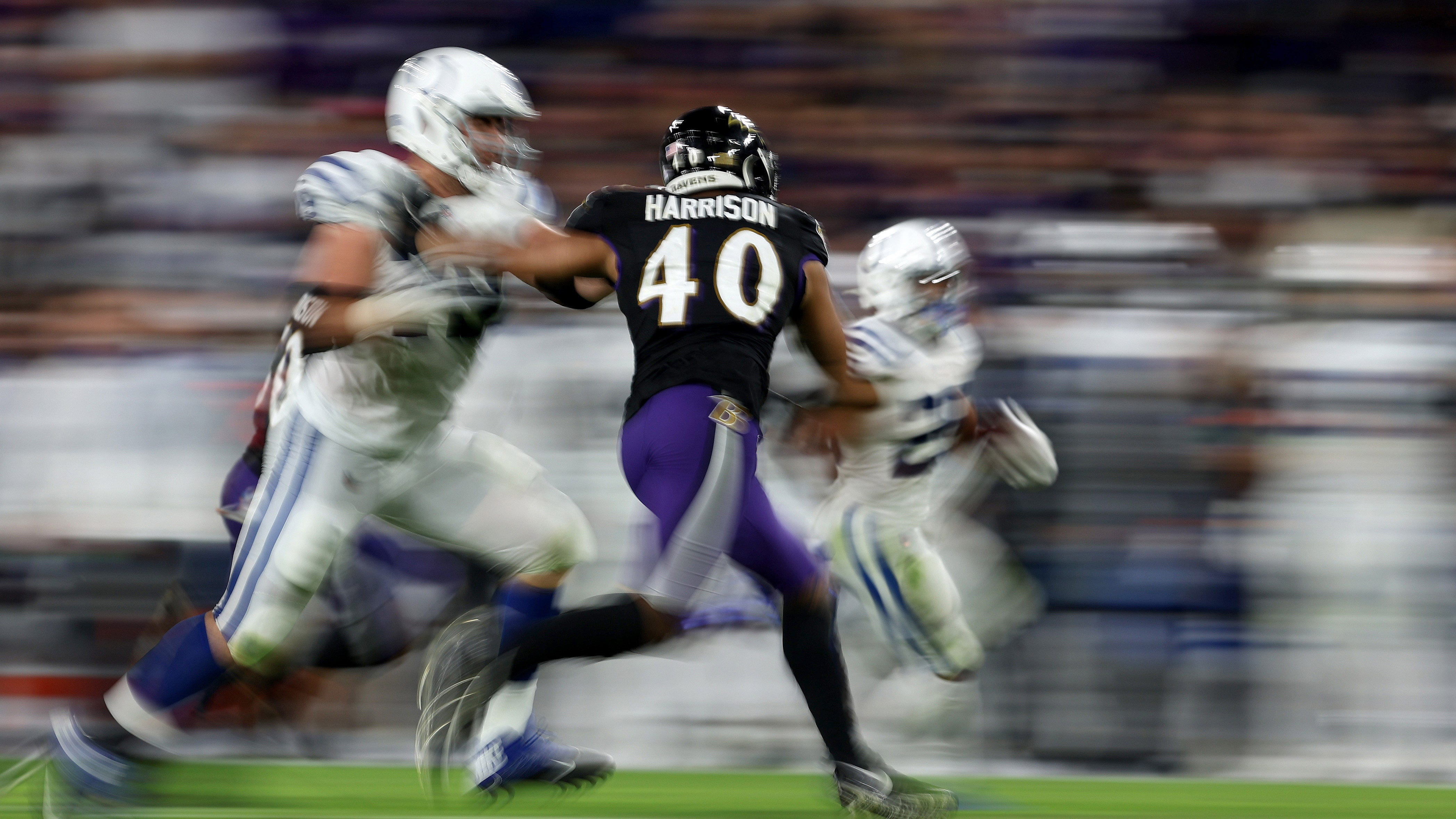 Ravens LB Malik Harrison struck by stray bullet in Cleveland