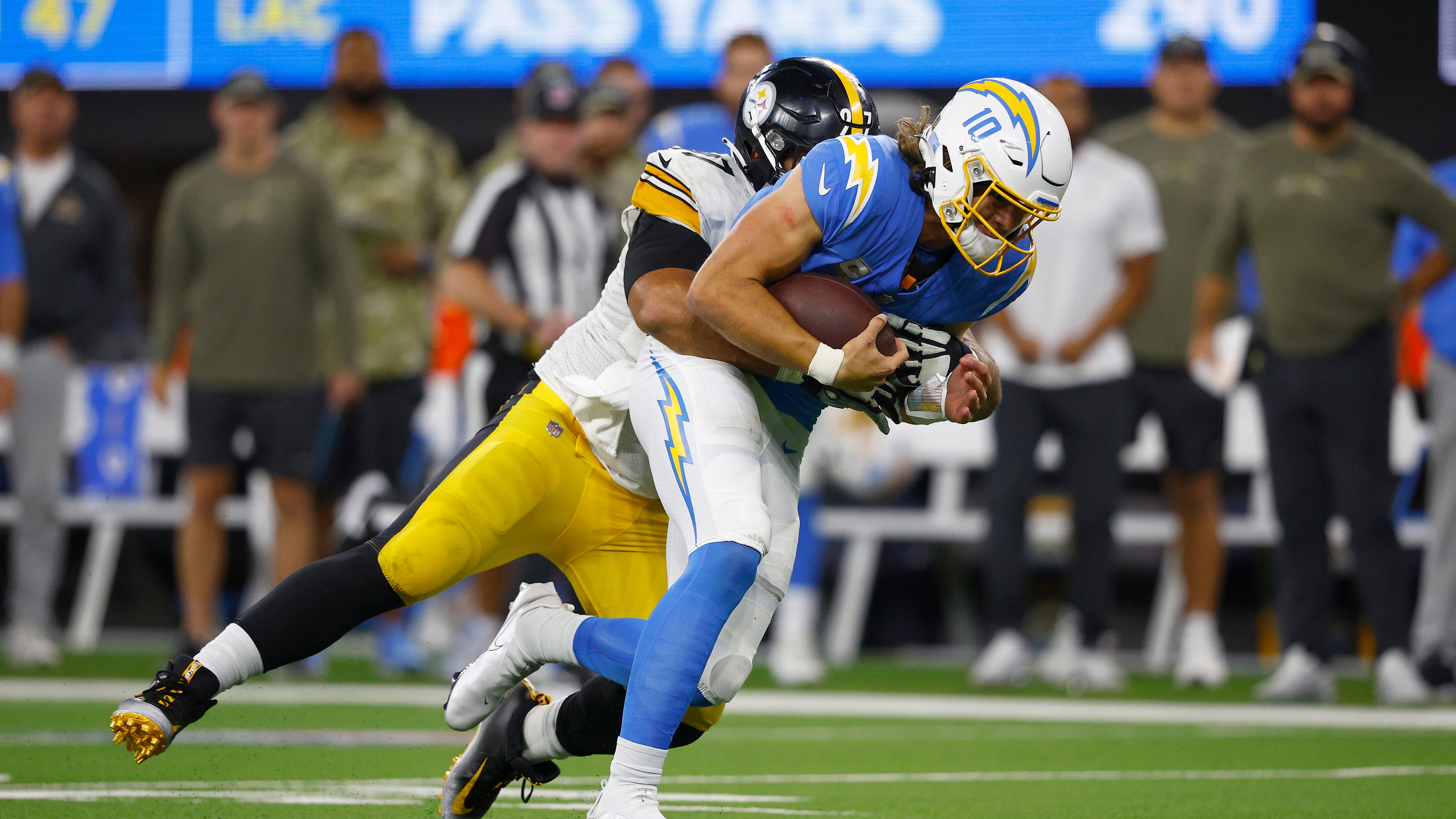 How to Watch Steelers vs. Chargers on November 21, 2021