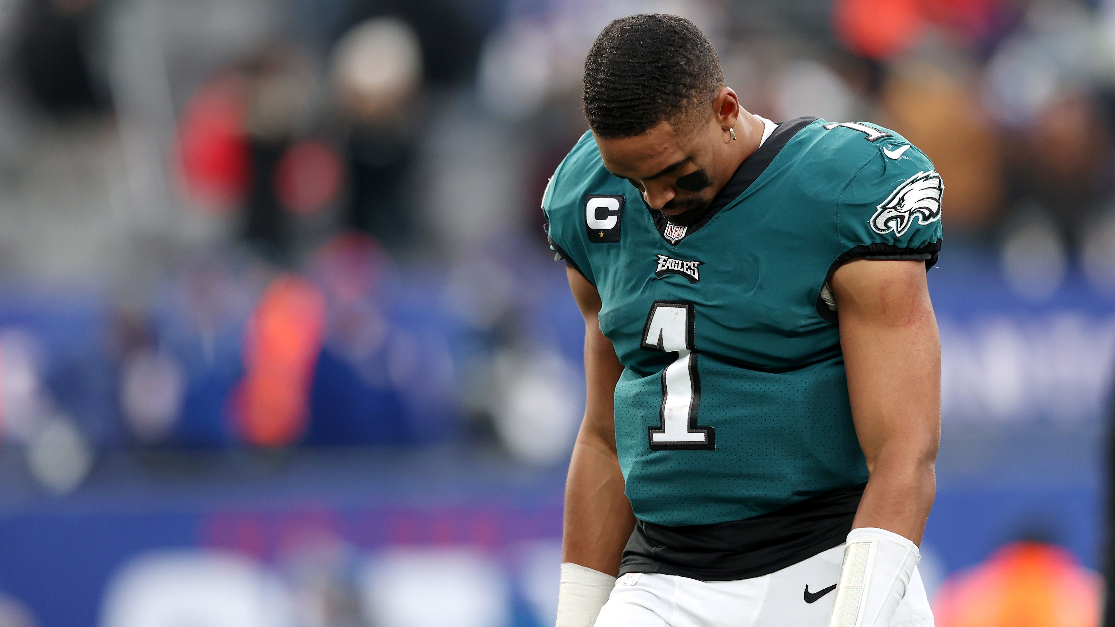 Quarterback Jalen Hurts of the Philadelphia Eagles runs the ball News  Photo - Getty Images