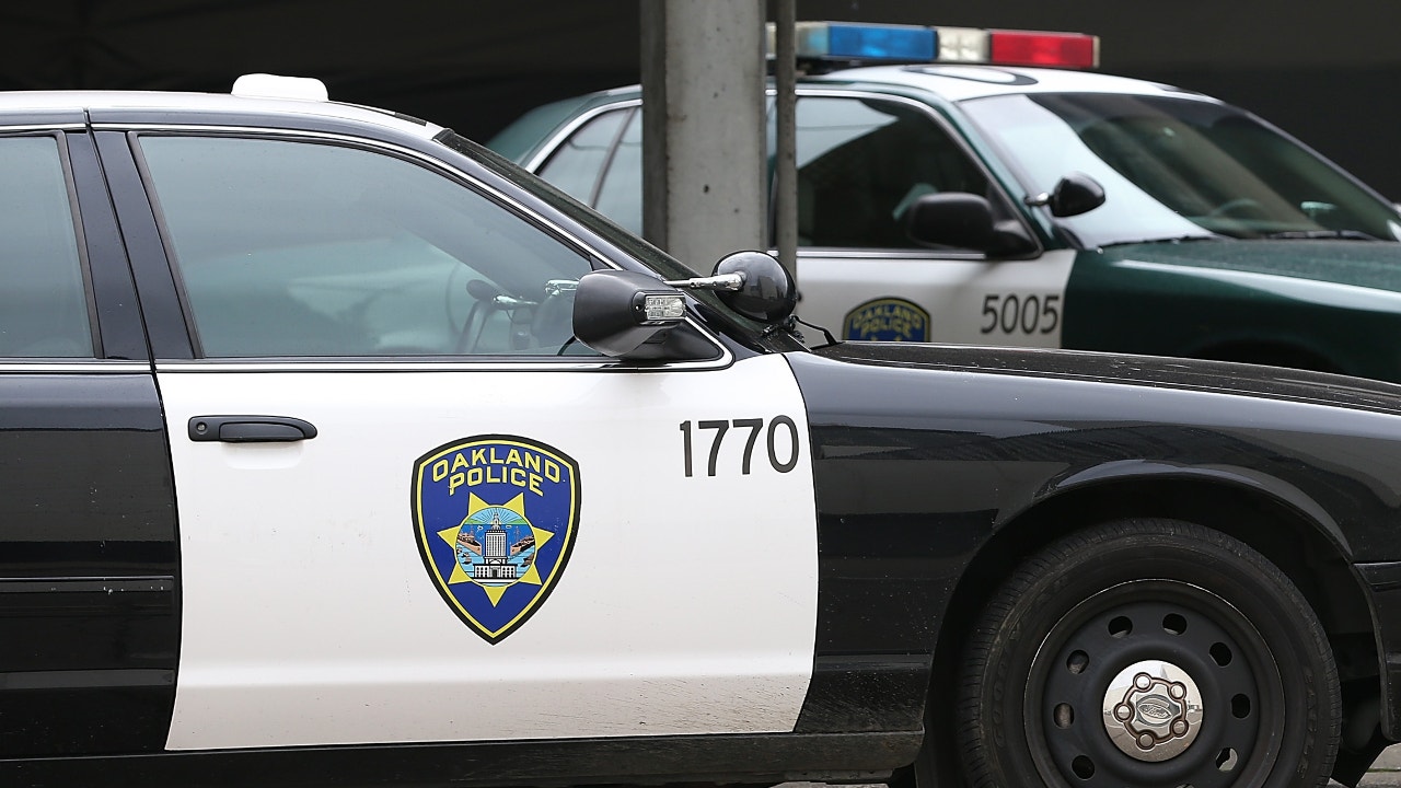 News :Oakland shooting leaves 2 dead and 2 injured