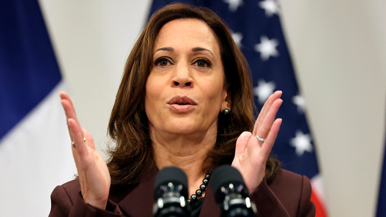 Kamala Harris calls for changes to jury selection process while not commenting on Arbery case