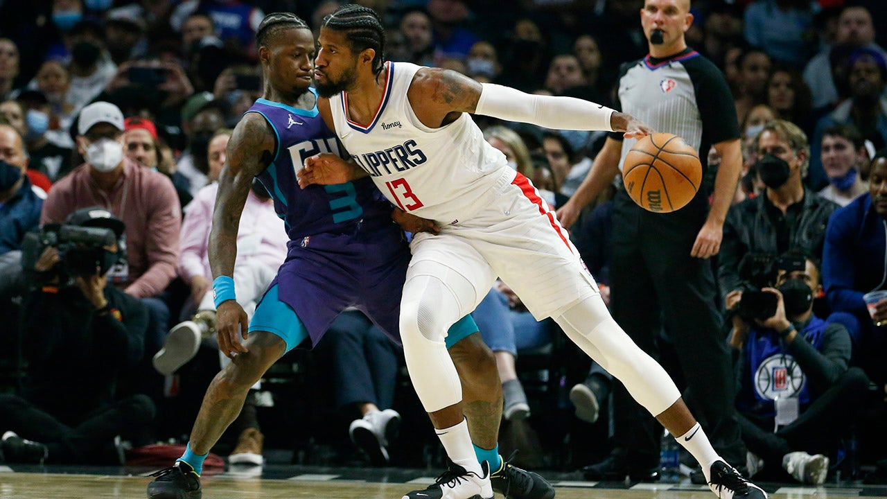 George, Jackson lead Clippers past Hornets, 120-106
