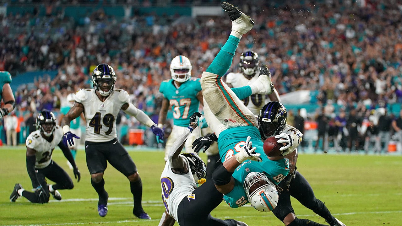 Dolphins' defense seeks to do better job stopping the run