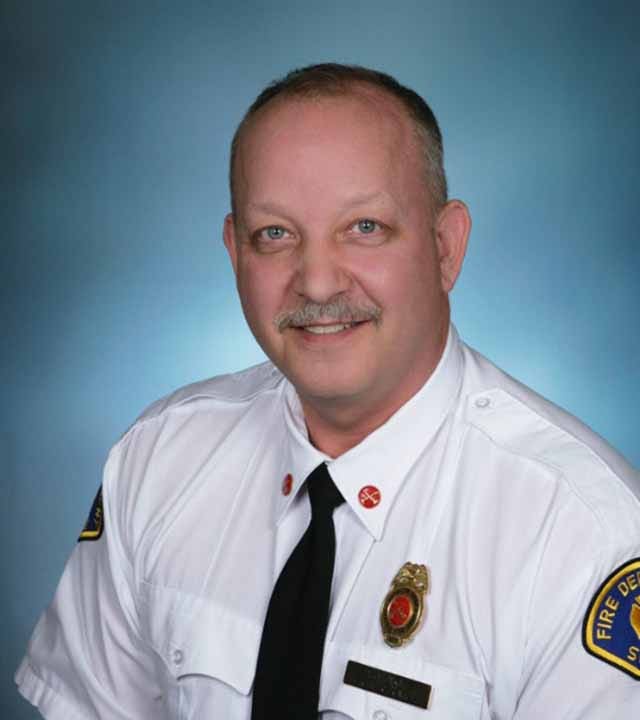 Search for missing Seattle fire deputy chief enters second week in rugged Washington terrain