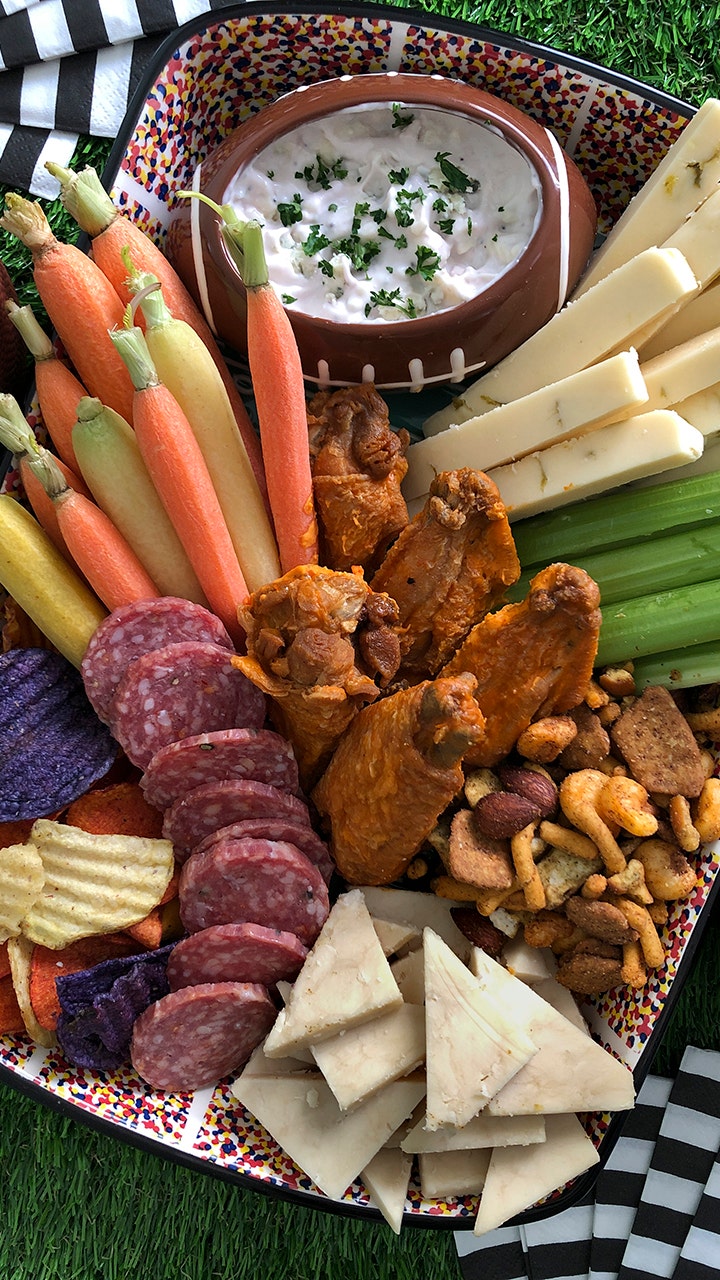 How to make a big game snack board, according to a cheesemonger