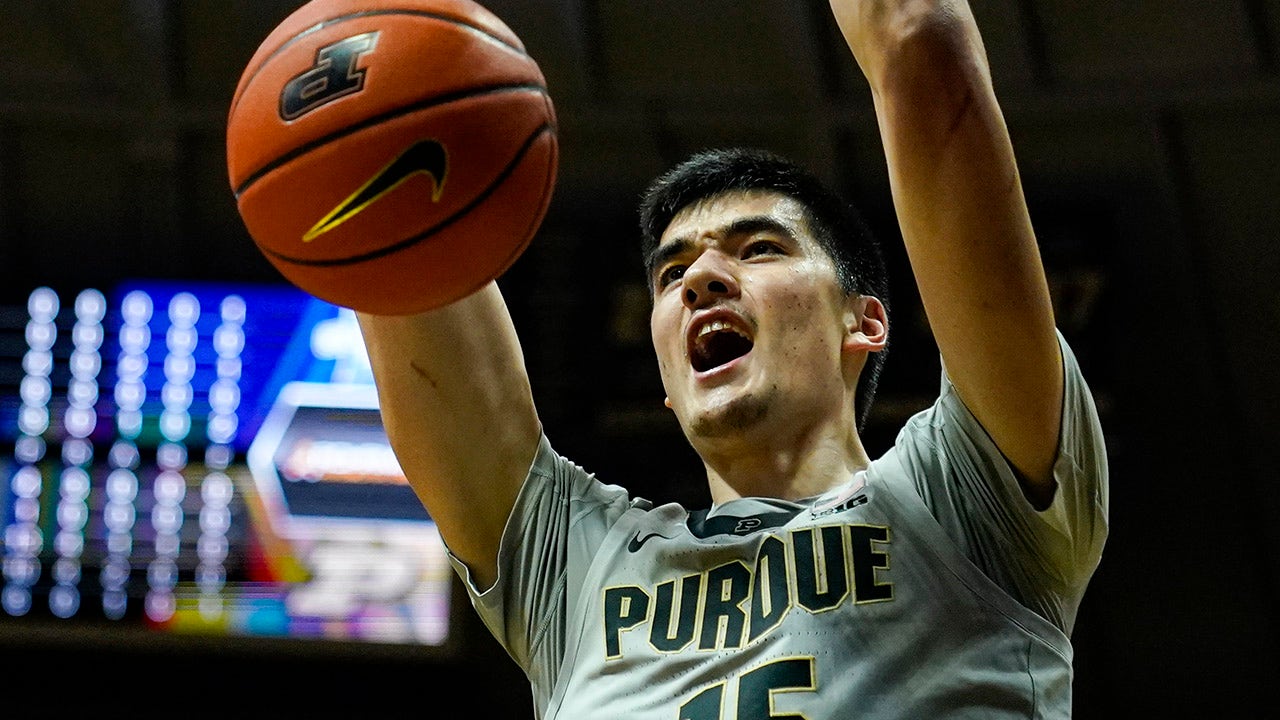 Ivey, Edey help No. 7 Purdue steamroll Indiana State 92-67