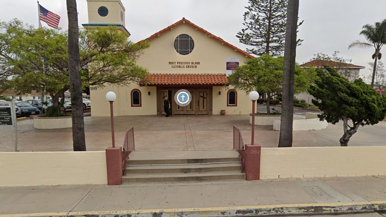 San Diego suspect with felony warrant arrested at church altar after interrupting memorial service