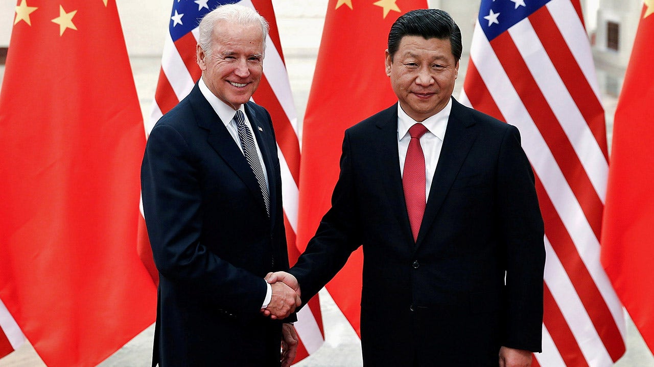 Hannity: China 'bullies' Biden in meeting, 'guaranteeing' Taiwan can't depend on him if Xi attacks